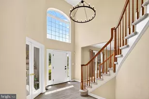 32 Ferris Wheel Dr, Lambertville, NJ 08530 - Photo 9
