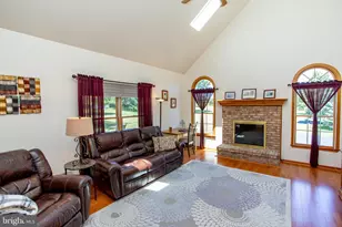 3 Danberry Dr, Ringoes, NJ 08551 - Photo 13