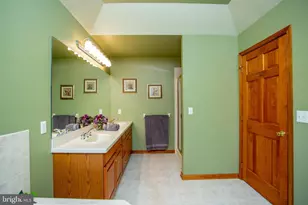 3 Danberry Dr, Ringoes, NJ 08551 - Photo 23