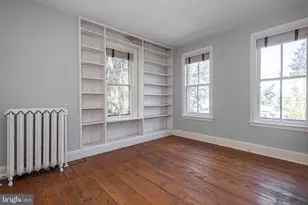 35 Perry St, Lambertville, NJ 08530 - Photo 17
