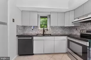 120 Swan St, Lambertville, NJ 08530 - Photo 11