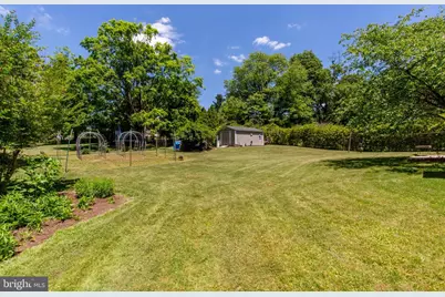 117 Circle Drive S, Lambertville, NJ 08530 - Photo 39