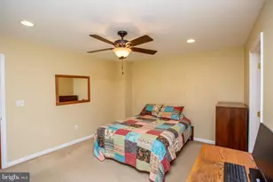 117 Circle Dr S, Lambertville, NJ 08530 - Photo 17