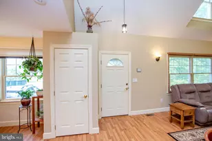 117 Circle Dr S, Lambertville, NJ 08530 - Photo 5