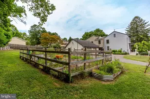 67 Douglas St, Lambertville, NJ 08530 - Photo 25