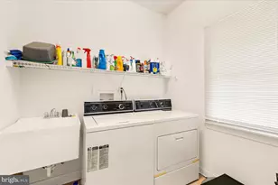 12 Manchur Ct, Flemington, NJ 08822 - Photo 31