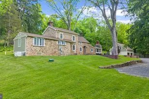 37 Brookville Hollow Rd, Stockton, NJ 08559 - Photo 3