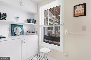 9 Mills Ct, Flemington, NJ 08822 - Photo 15
