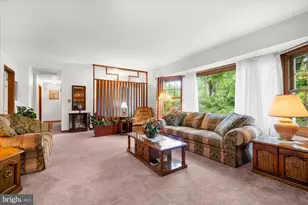 11 Meadowbrook Rd, Flemington, NJ 08822 - Photo 7