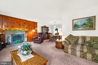 11 Meadowbrook Road, Flemington, NJ 08822 - Photo 5