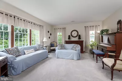 17 Shy Creek Road, Franklin Township, NJ 08867 - Photo 7