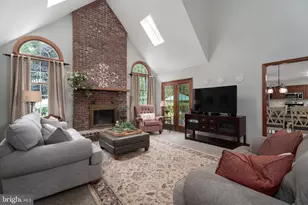 17 Shy Creek Rd, Franklin Township, NJ 08867 - Photo 3