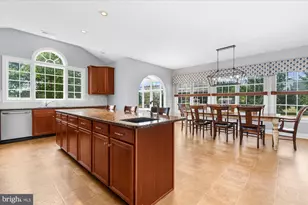 10 Claridge Ln, Flemington, NJ 08822 - Photo 11
