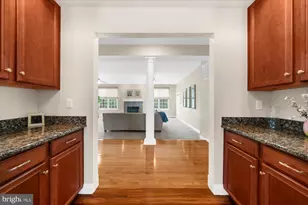 10 Claridge Ln, Flemington, NJ 08822 - Photo 7