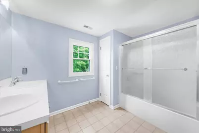 9 Mills Court, Flemington, NJ 08822 - Photo 29