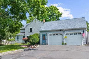 9 Mills Ct, Flemington, NJ 08822 - Photo 3