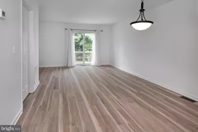 903 Wetherburn Court, Flemington, NJ 08822 - Photo 5
