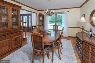 9 Summershade Ln, Ringoes, NJ 08551 - Photo 5