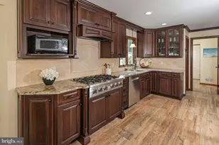 9 Summershade Ln, Ringoes, NJ 08551 - Photo 11
