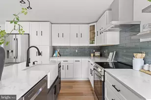300 Rock Rd E, Lambertville, NJ 08530 - Photo 11