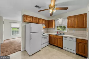 309 Sparrow Ct, Three Bridges, NJ 08887 - Photo 11
