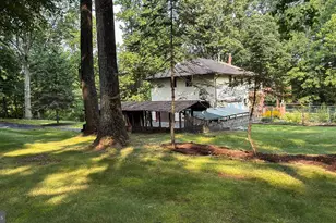 32 Gravel Hill Rd, Asbury, NJ 08802 - Photo 39