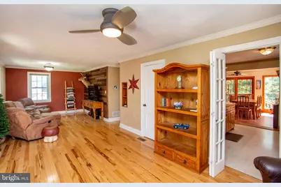 922 Us-202 N, Neshanic Station, NJ 08853 - Photo 7