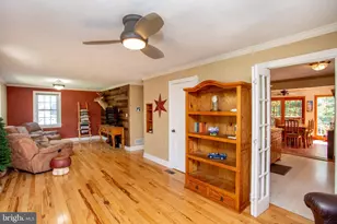 922 Us-202 N, Neshanic Station, NJ 08853 - Photo 7