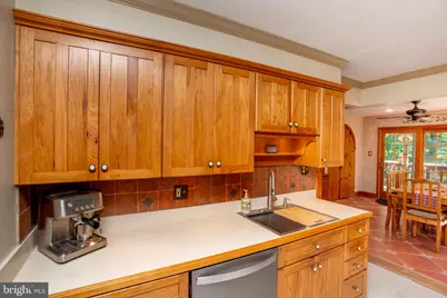 922 Us-202 N, Neshanic Station, NJ 08853 - Photo 15