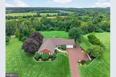 8 Meadow Lark Way, Ringoes, NJ 08551 - Photo 3