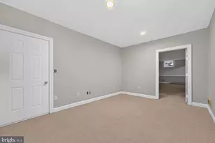 8 Meadowlark Way, Ringoes, NJ 08551 - Photo 35