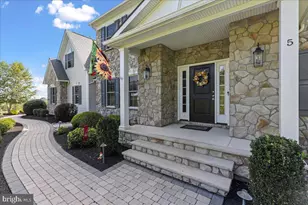 5 Thames Ln, Flemington, NJ 08822 - Photo 3