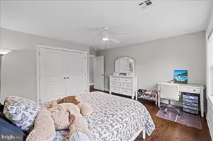 5 Thames Ln, Flemington, NJ 08822 - Photo 25