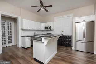 26 York St, Lambertville, NJ 08530 - Photo 19