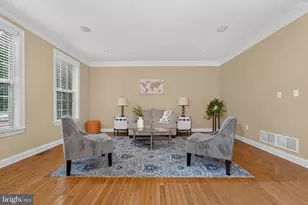 81 Crestview Dr, Clinton, NJ 08809 - Photo 7
