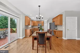 81 Crestview Dr, Clinton, NJ 08809 - Photo 9