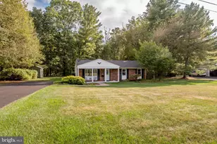 5 Deer Path, Milford, NJ 08848 - Photo 1