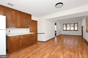 35 Carl Sandburg Dr, Hamilton Township, NJ 08690 - Photo 19