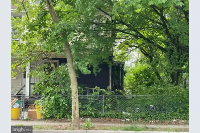 619 Stuyvesant Avenue, Trenton, NJ 08618 - Photo 1