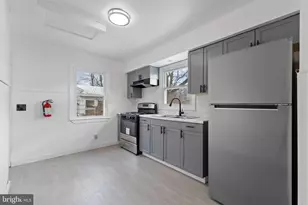 145 Lincoln Ave, Hightstown, NJ 08520 - Photo 17