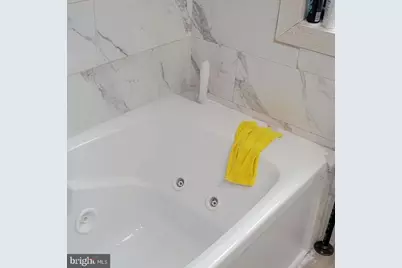 27 Hollywood Avenue, Trenton, NJ 08609 - Photo 9