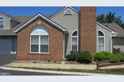 18 Woolsey Court, Pennington, NJ 08534 - Photo 1