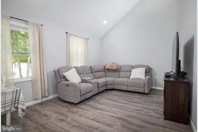 21 Dixmont Avenue, Trenton, NJ 08618 - Photo 11