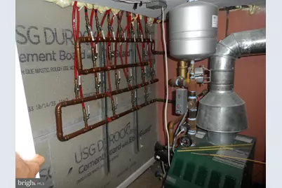 135 Fountain Avenue, Trenton, NJ 08618 - Photo 19