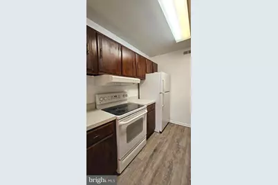 X-10 Avon Drive, East Windsor Township, NJ 08520 - Photo 7