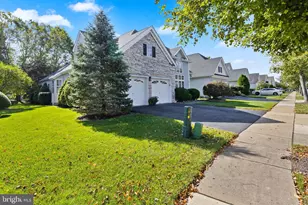 75 Honeyflower Ln, Princeton Junction, NJ 08550 - Photo 3