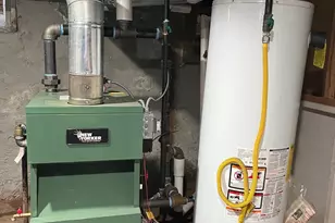 27 Tyler St, Trenton, NJ 08609 - Photo 23