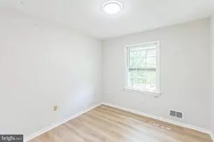 2490 Sylvan Ave, Trenton, NJ 08610 - Photo 23