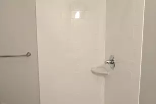 399 W State St, Trenton, NJ 08618 - Photo 11