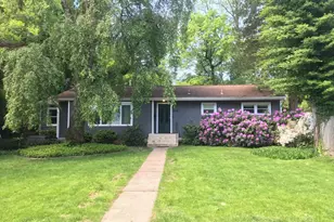 105 Longview Dr, Princeton, NJ 08540 - Photo 1